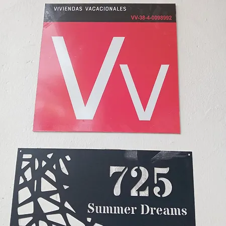 Summer Dreams Tenerife Apartment *